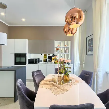 Hedone Luxury With Free Parking Apartman